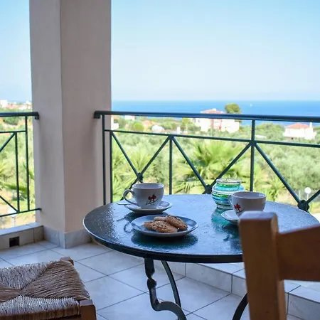 Venetian Seaside Panorama - Sunset Retreats Apartment *
